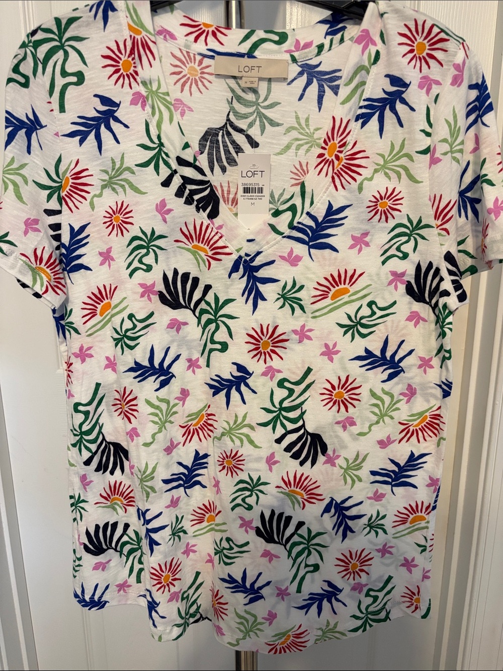 LOFT Soleil Everyday V-Neck Tee